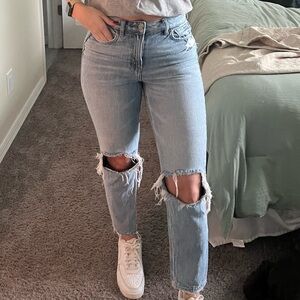 American Eagle Mom Jean Size 4